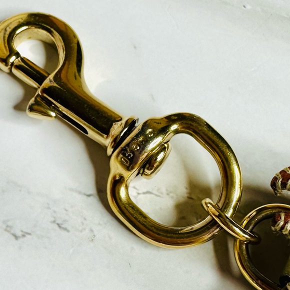 GUCCI Beige GG Coated Canvas 'Gucci Zoo' Papagallo Parrot Key Holder Bag Charm - Picture 13 of 15